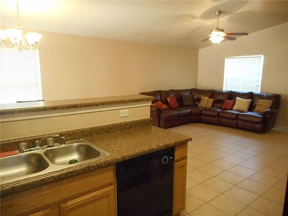 3rd image of 10512 Canyon Sage Dr