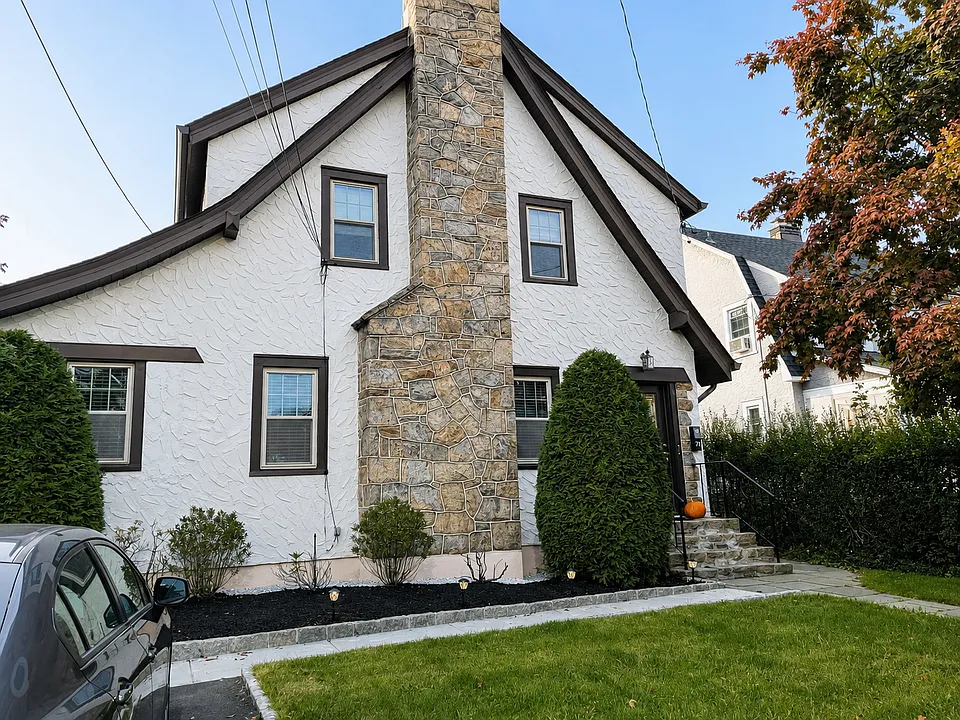 71 Madison Rd #2