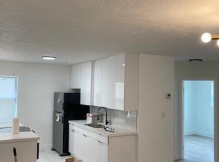 341 SW 15th St, Deerfield Beach, FL 33441