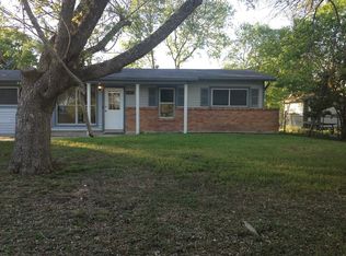 241 Northview Dr, Universal City, TX 78148