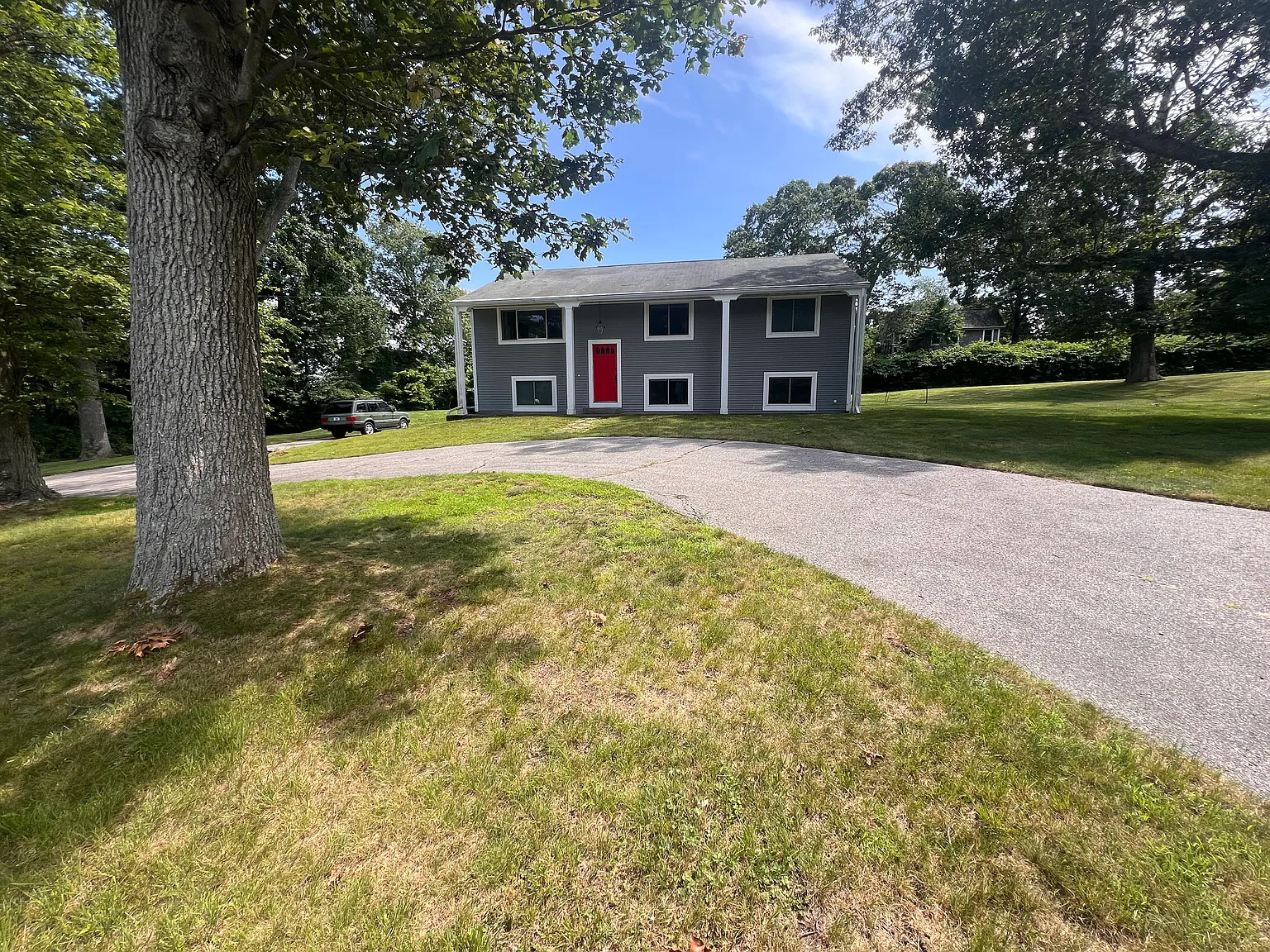 3 bed, 2000 sqft, $5,000 — Photo 1
