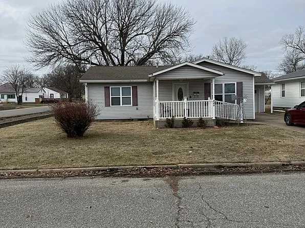 301 N Elm St, Commerce, OK 74339