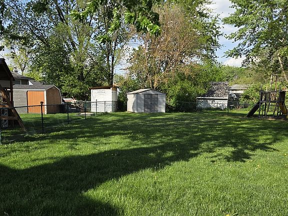 4th image of 1002 Loren Dr
