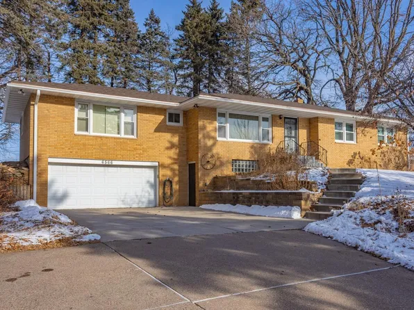 6566 Stillwater Blvd N, Oakdale, MN 55128
