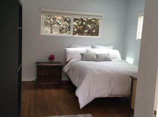 819 Vernon Ave #B, Venice, CA 90291