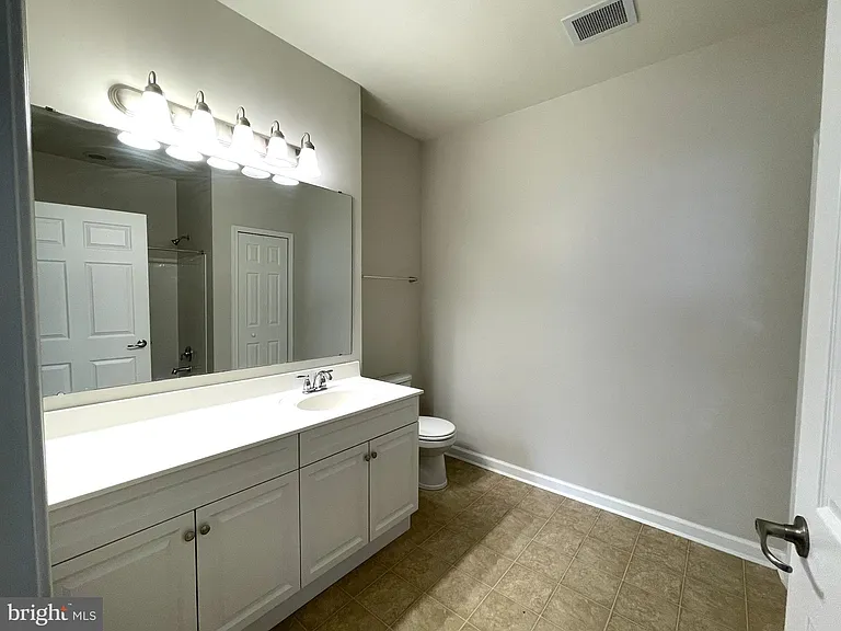 5307 Wyndholme Cir #102 — Photo 20