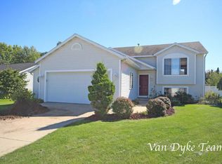 1494 Meadowview St SW, Wyoming, MI 49509