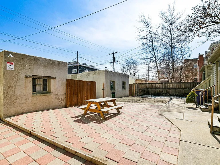 Ogden Park Townhomes — Photo 12