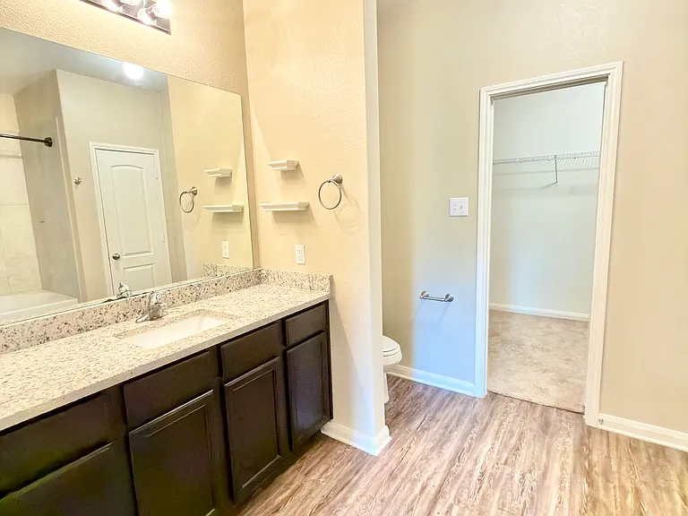 308 Curt St — Photo 5