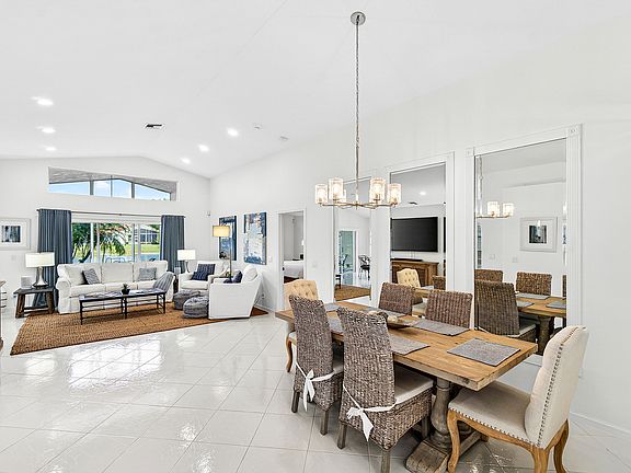 4th image of 6594 Sun River Road