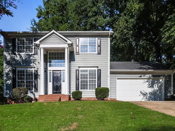 8433 Woodford Bridge Dr, Charlotte, NC 28216