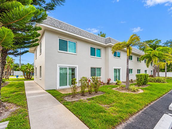 5th image of 1142 Sunset Point Rd APT 27