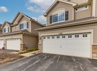 372 S Jade Ln, Round Lake, IL 60073