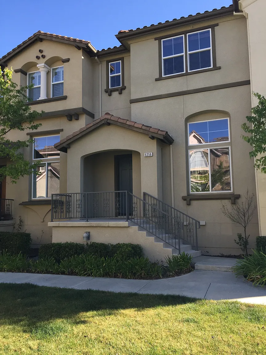 6356 Byron Ln photo 1