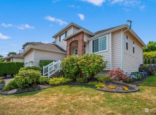 17802 50th Ct S, Seattle, WA 98188