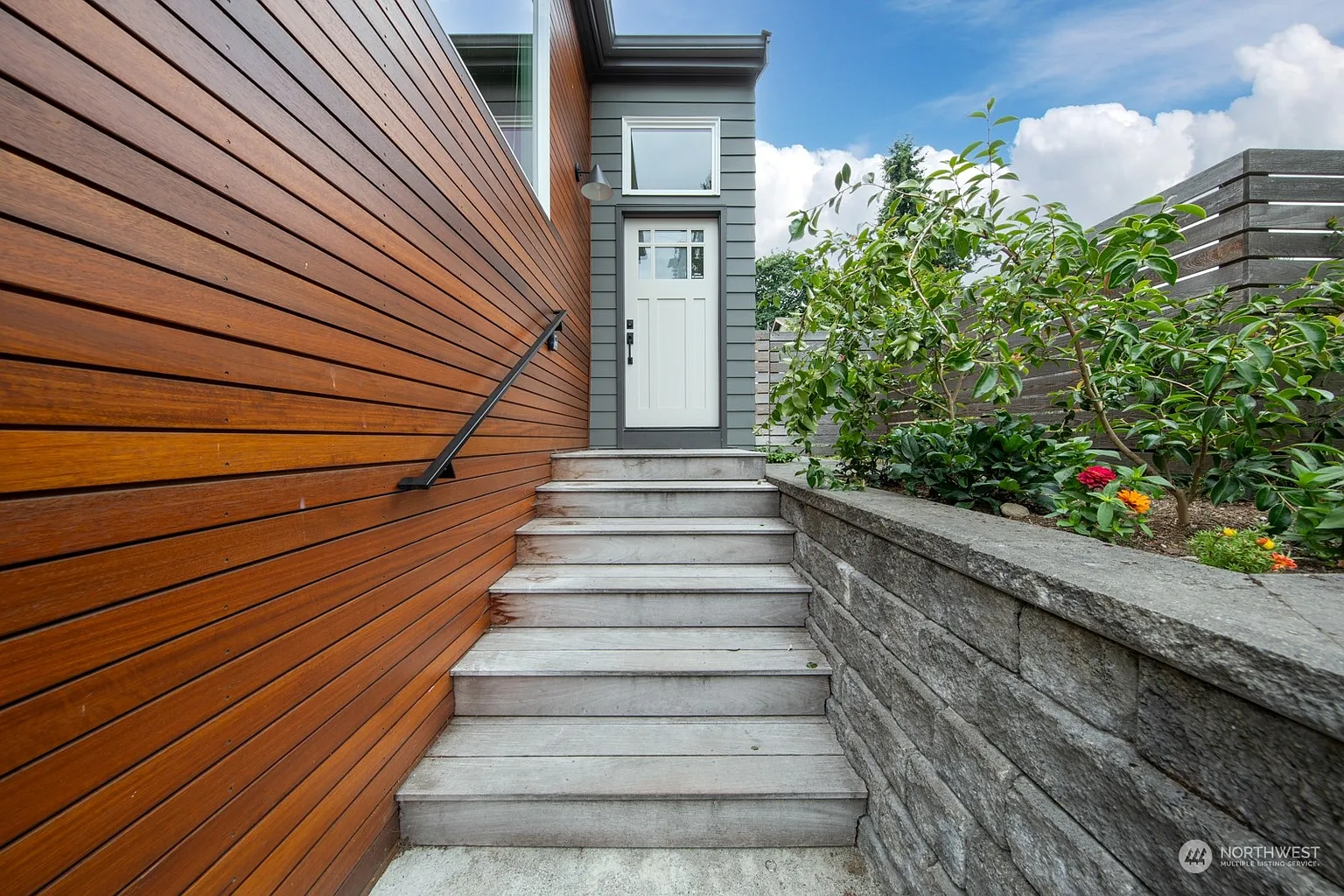 12235 N Park Avenue N photo 1
