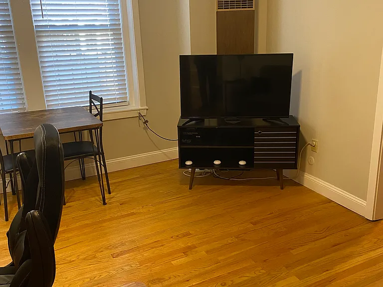 145 Endicott St #5 — Photo 6