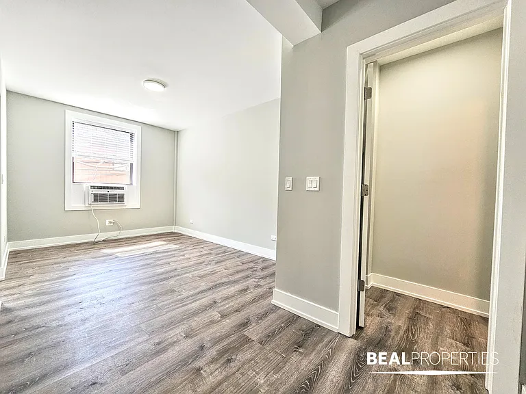 505 West Belmont Ave — Photo 102