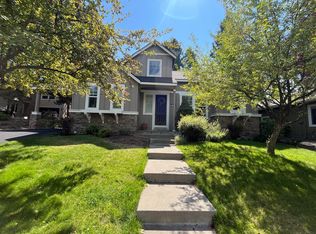 19585 Tokatee Lake Ct, Bend, OR 97702