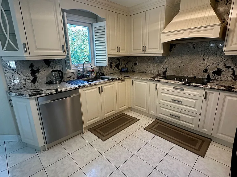 3091 Eden Oak Cres #UPPER — Photo 7