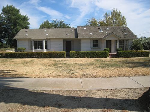 1st image of 542 E Las Palmas Ave