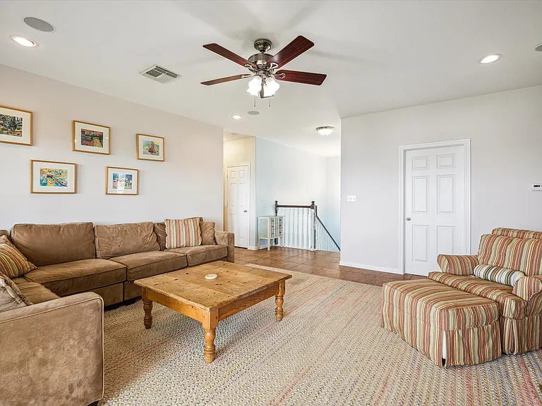4015 Warchest Ct — Photo 22