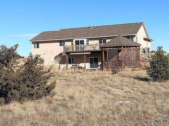 2nd image of 3821 Lincoln Ct