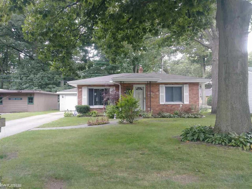 1st image of 3429 Pine Grove Ave