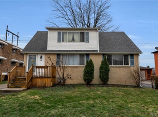18 Fath Dr, Buffalo, NY 14225