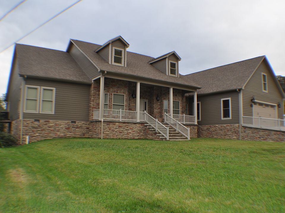 1st image of 88 Elder Ln