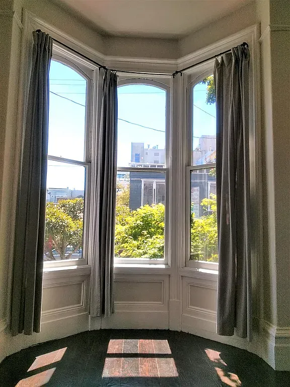Grove St, San Francisco — Photo 2