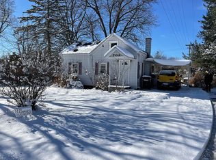 702 S Davis St, Vicksburg, MI 49097