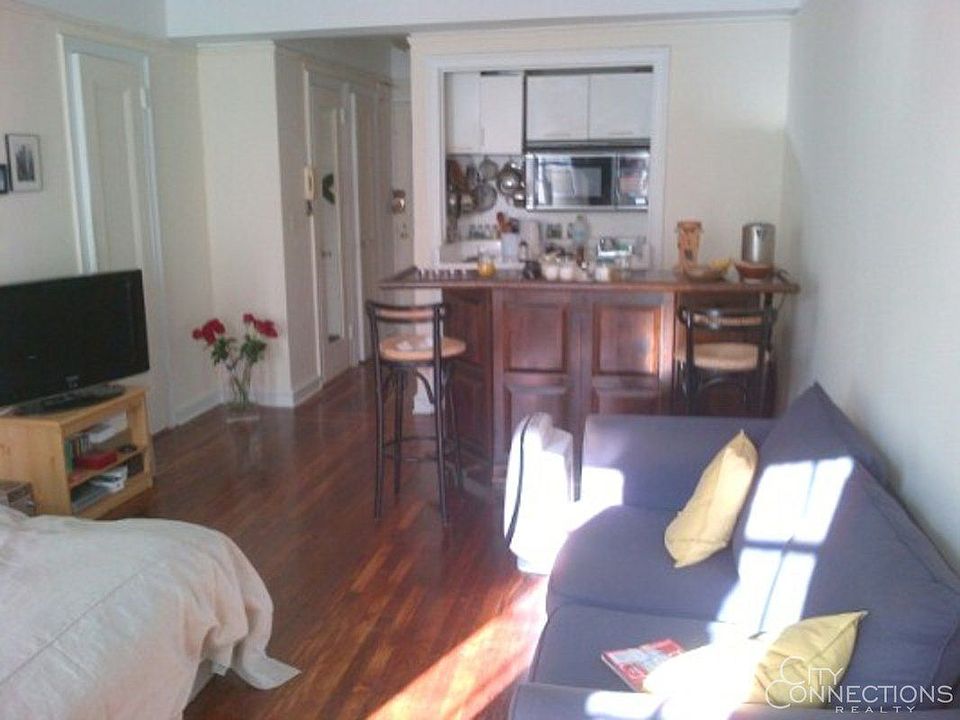 1st image of 312 E 42nd St #1114