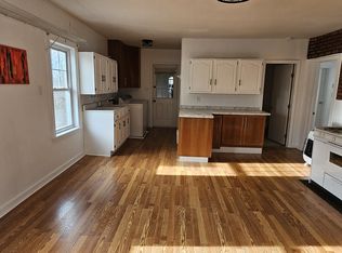 41 Orient St APT 2, Worcester, MA 01604
