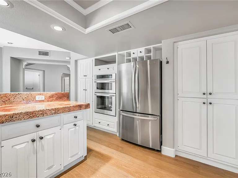 5142 Southern Hills Ln — Photo 5