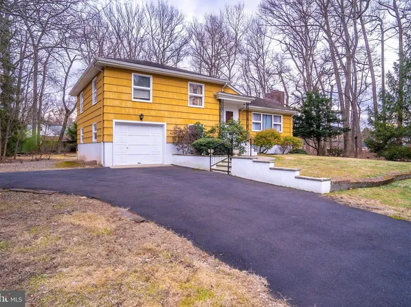 43 Berrien Ave, Princeton Junction, NJ 08550