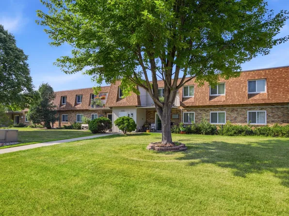 2326 20th Ave S Unit 13, Fargo, ND 58103