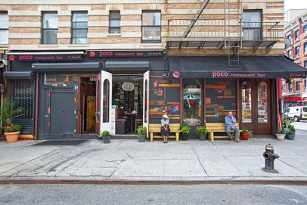 Rented by REAL New York | media 21