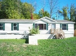 4778 Elm St, Newport, MI 48166