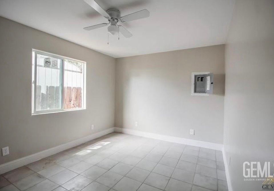1st image of 906 Wilson Ave #B