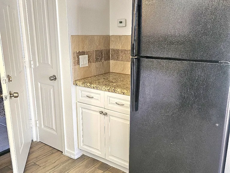 4313 N 19th Ave #218 — Photo 9