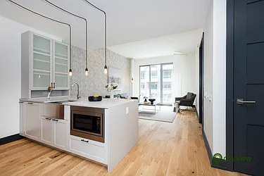 10 Montieth Street, #726