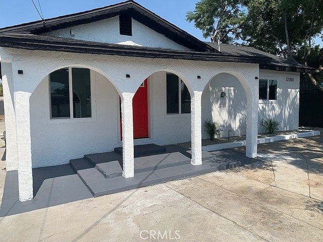 1st image of 12881 Kagel Canyon St