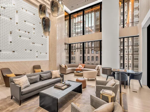 138 East 50th Street image 8 of 15