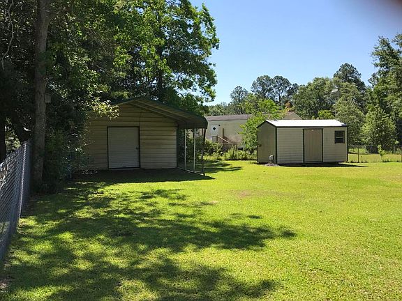 3rd image of 12154 Robin Oaks Ct