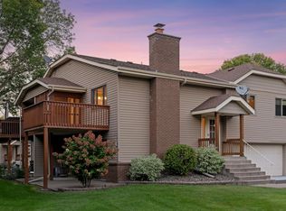 7017 Polaris Ln N, Maple Grove, MN 55311