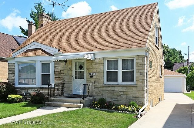 1st image of 8221 N Oriole Ave