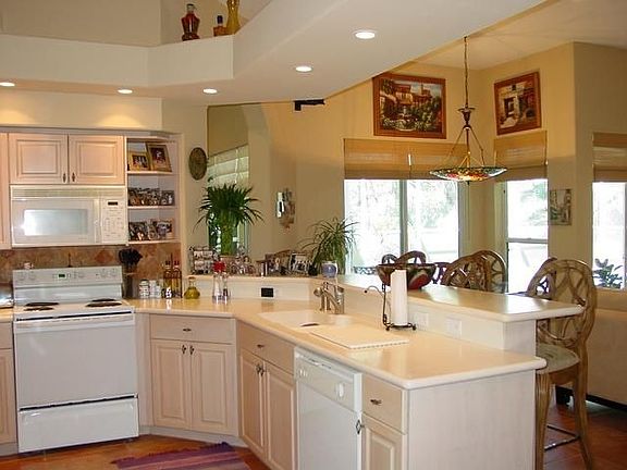 Large Kitchen