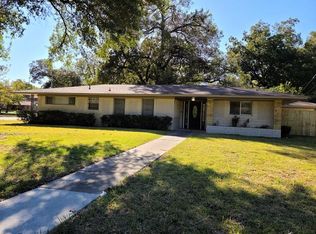 2504 W Five Mile Pkwy, Dallas, TX 75233