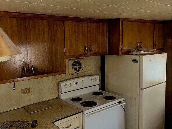 3rd image of 56 Oakes Drive
